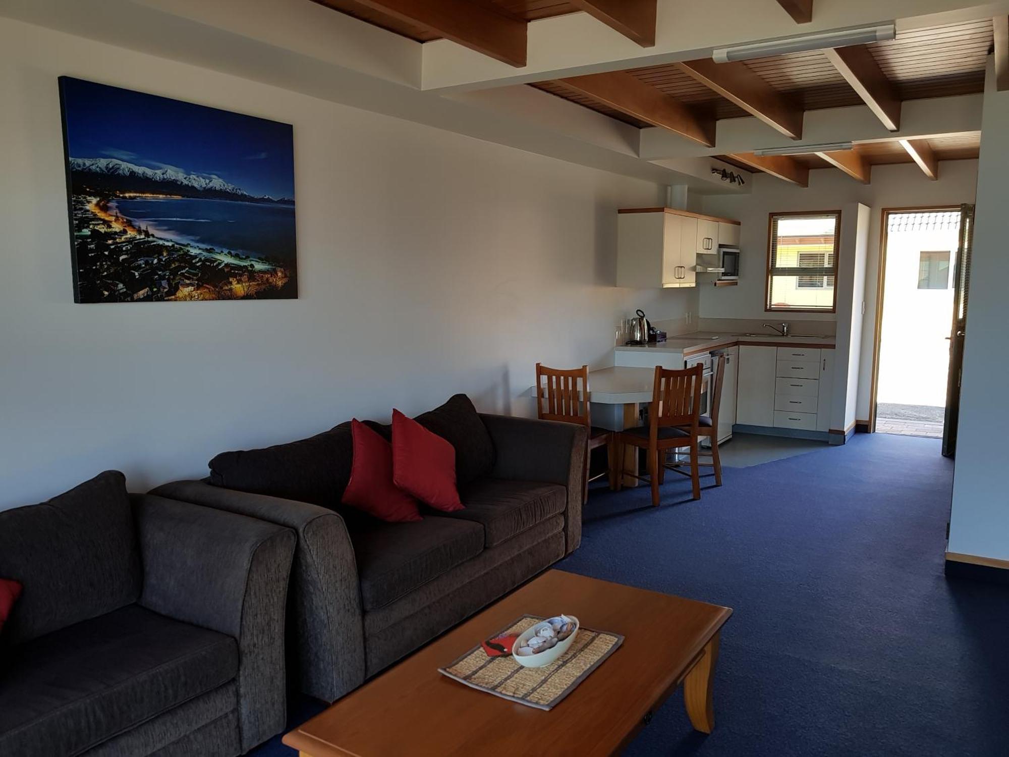 The Anchor Inn Beachfront Motel 카이코라 외부 사진