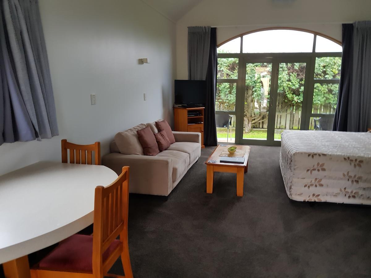 The Anchor Inn Beachfront Motel 카이코라 외부 사진